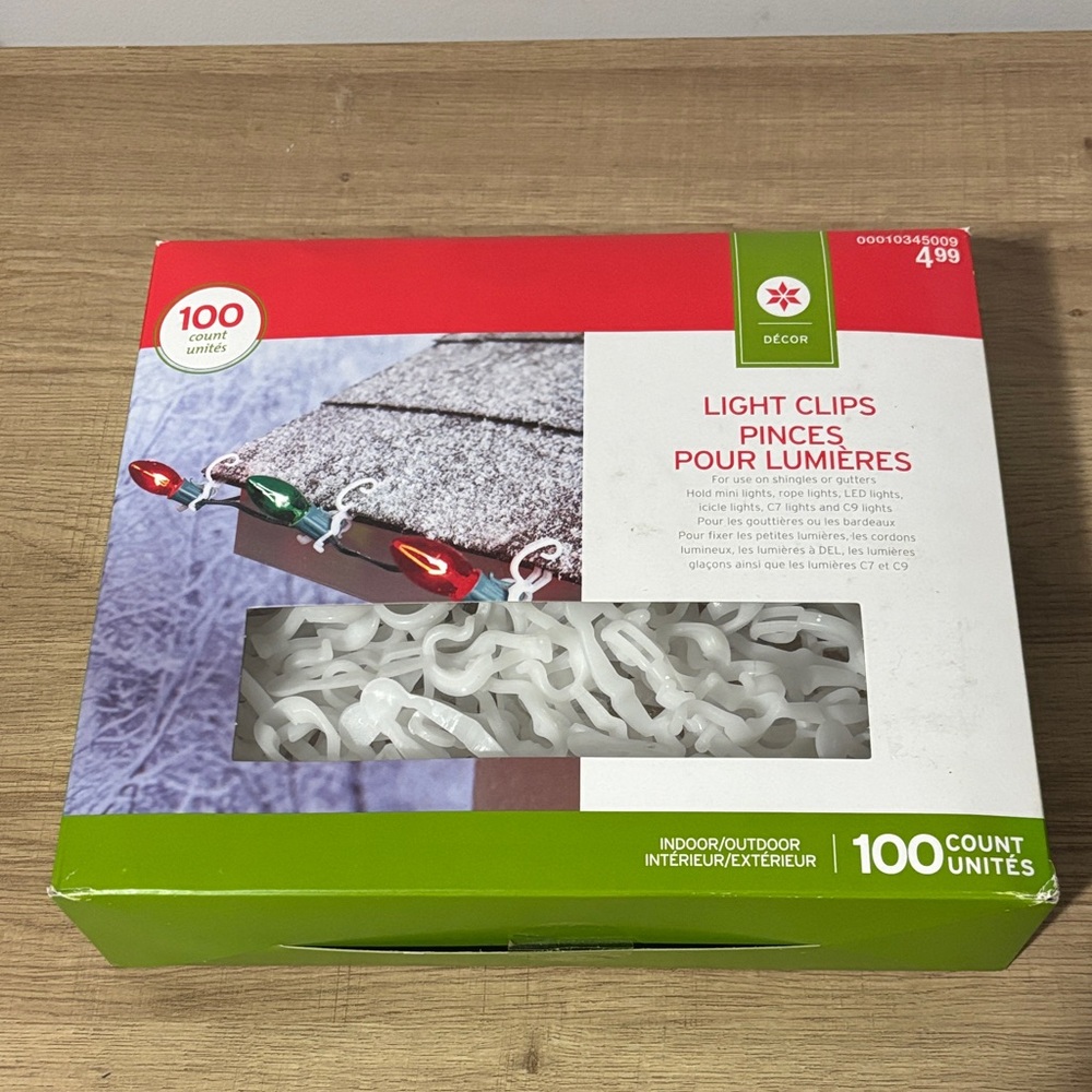 10/$25 Holiday Light Clips 100 Count